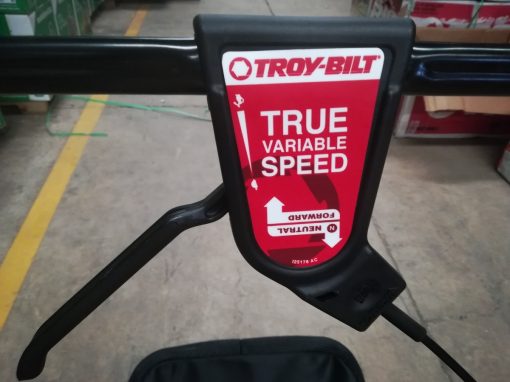 Podadora Troy Bilt 21  Motor Honda Con Tracción Y Bolsa $ 9